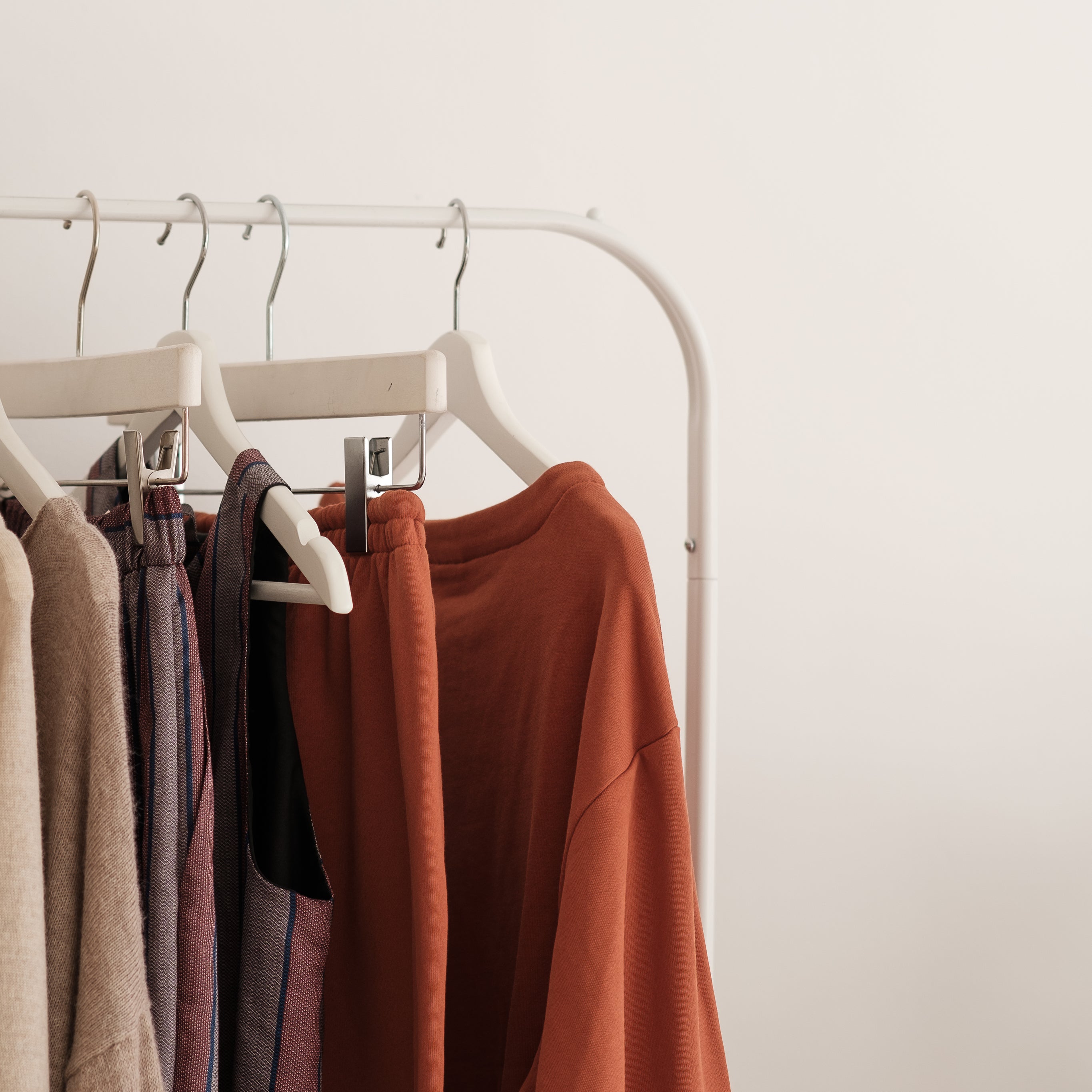 minimal-clothing-displayed-in-store.jpg